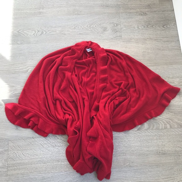 💚4 for $30💚 NWOT Laura Red Knitted Poncho / Cape - Picture 1 of 7